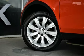 Land Rover Discovery Sport- 2015 MY - 2.0L- V4 - Panoramic Roof- Leather Seats -AED 1,096 Monthly Payment - 0% DP