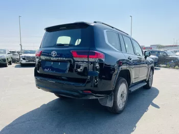 Toyota Land Cruiser 3.5L VX+ European Specification 2024 Model Year