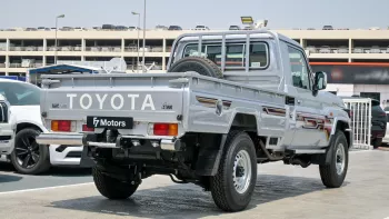 Toyota Land Cruiser Pickup 2024 Model Year Silver Color Exterior