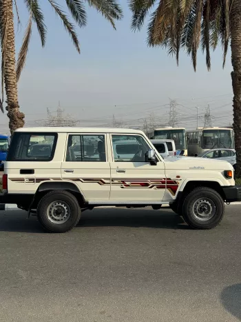 TOYOTA LANDCRUISER 76 4.0L V6 PETROL GRADE E MANUAL 2024 MODEL YEAR