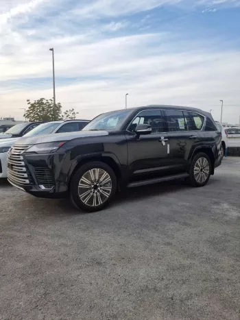 LEXUS LX600 SIGNATURE 2024 MODEL YEAR BLACK COLOR