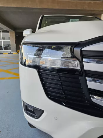 Toyota Land Cruiser 4.0 GXR 2024 Model Year White Color