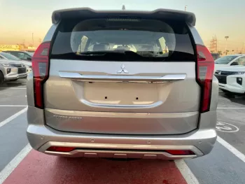 MITSUBISHI PAJERO SPORTS