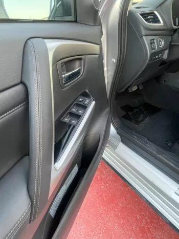 MITSUBISHI PAJERO SPORTS