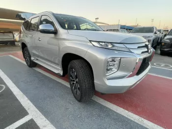 MITSUBISHI PAJERO SPORTS