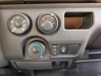 Toyota Hiace STD 2.7L 15 Seater 2024 Model Year