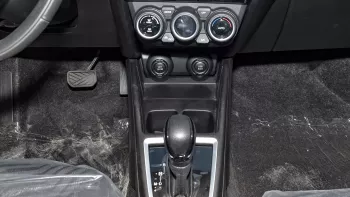 Suzuki Swift 1.2L GLX AT Full Option 2024 Model Year