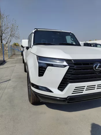 LEXUS GX 550 LUXURY 2024 MODEL YEAR WHITE COLOR