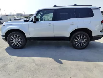 LEXUS GX 550 LUXURY 2024 MODEL YEAR WHITE COLOR