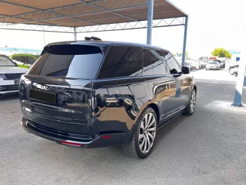 Land Rover Range Rover SE P530 2023 Model Year Black Color