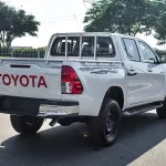 Toyota Hilux Petrol Pick up 2025 Model Year White Color Exterior - Thumbnail 19