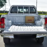 Toyota Hilux Petrol Pick up 2025 Model Year White Color Exterior - Thumbnail 20