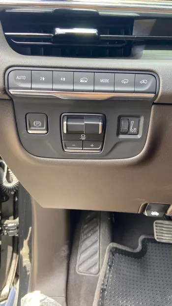 Cadillac Escalade 6.2L V8 2023 Model Year Black Color