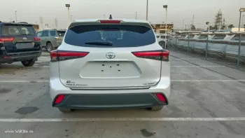 TOYOTA HIGHLANDER LE 3.5L PETROL 2022 MODEL