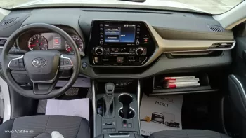 TOYOTA HIGHLANDER LE 3.5L PETROL 2022 MODEL