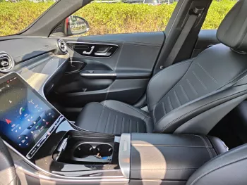 MERCEDES BENZE C260L 2023 MODEL YEAR RED COLOR EXTERIOR