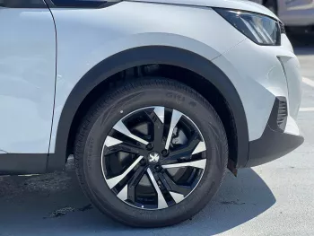 PEUGEOT 2008 1.2L PETROL 2023 MODEL YEAR WHITE COLOR