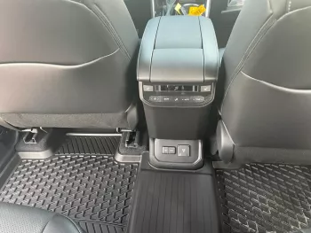 TOYOTA HIGHLANDER PLATINUM 2.4L TURBO NEW ENGINE 2023 MODEL