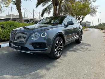 Bentley Bentayga 2017 Model Year GCC Specs Gray Color Exterior