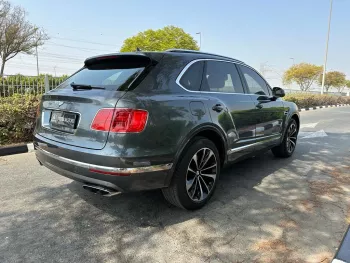 Bentley Bentayga 2017 Model Year GCC Specs Gray Color Exterior