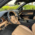 Bentley Bentayga 2017 Model Year GCC Specs Gray Color Exterior - Thumbnail 6