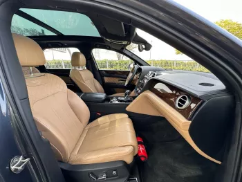 Bentley Bentayga 2017 Model Year GCC Specs Gray Color Exterior