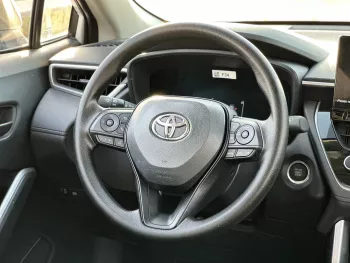 TOYOTA COROLLA CROSS 2024 2.0L WHITE COLOR EXTERIOR