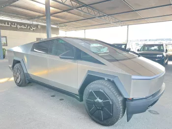 Tesla Cybertruck 2025 Model Year Foundation Series