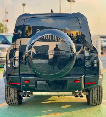 LAND ROVER DEFENDER 2025 MODEL YEAR FULL BLACK EDITION BLACK COLOR