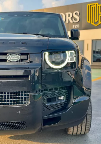LAND ROVER DEFENDER 2025 MODEL YEAR FULL BLACK EDITION BLACK COLOR
