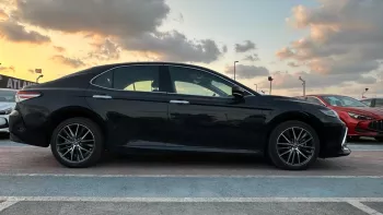 Toyota Camry Q 2.5 Gasoline Engine Full Options 2023 Model Year Black Color