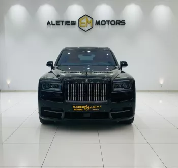 ROLLS ROYCE CULLINAN 2022 MODEL YEAR BLACK COLOR EXTERIOR