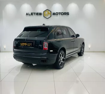 ROLLS ROYCE CULLINAN 2022 MODEL YEAR BLACK COLOR EXTERIOR