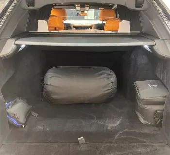 ROLLS ROYCE CULLINAN 2022 MODEL YEAR BLACK COLOR EXTERIOR