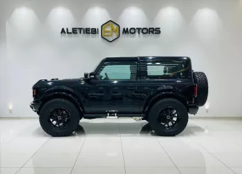 Ford Bronco 2021 Model Year GCC Specs Black Color Exterior