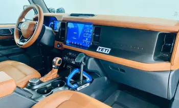 Ford Bronco 2021 Model Year GCC Specs Black Color Exterior