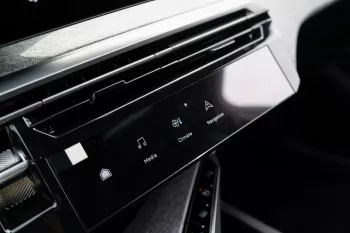 Peugeot 3008 1.6L Petrol 2025 Model Year Black Color Exterior