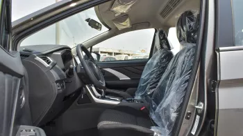 MITSUBISHI XPANDER MIDLINE 1.5L 2025 MODEL YEAR BROWN COLOR