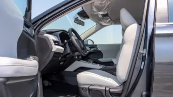 MITSUBISHI OUTLANDER 2025 MODEL YEAR 2.5L PETROL MIDLINE GRAY COLOR