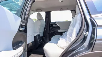 MITSUBISHI OUTLANDER 2025 MODEL YEAR 2.5L PETROL MIDLINE GRAY COLOR