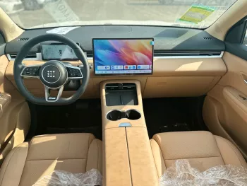 LANDIAN E5+ 1.5L TURBO 2024 MODEL YEAR WHITE COLOR EXTERIOR