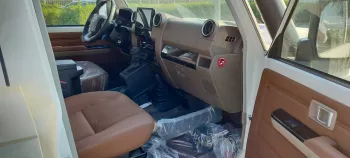 Toyota Land Cruiser Double Cab Pickup 2.8l Diesel Automatic White Color