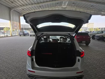 RENAULT KOLEOS LE 2025 MODEL YEAR 2.5L WHITE COLOR EXTERIOR