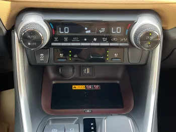 TOYOTA RAV4 LIMITED 2025 MODEL YEAR WHITE COLOR EXTERIOR
