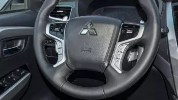 MITSUBISHI MONTERO SPORT E60 2023 MODEL YEAR WHITE COLOR