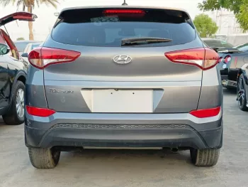 HYUNDAI TUCSON 2.0L 4CY PETROL GRAY 2017