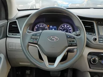 HYUNDAI TUCSON 2.0L 4CY PETROL GRAY 2017