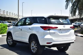 TOYOTA FORTUNER EXR+ 2025 MODEL YEAR 2.7L PETROL WHITE COLOR EXTERIOR