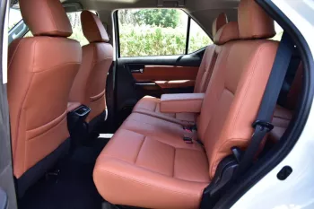 TOYOTA FORTUNER EXR+ 2025 MODEL YEAR 2.7L PETROL WHITE COLOR EXTERIOR