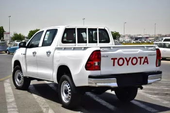 TOYOTA HILUX DOUBLE CAB PIKCUP 2025 MODEL YEAR DLX-E DIESEL WHITE COLOR
